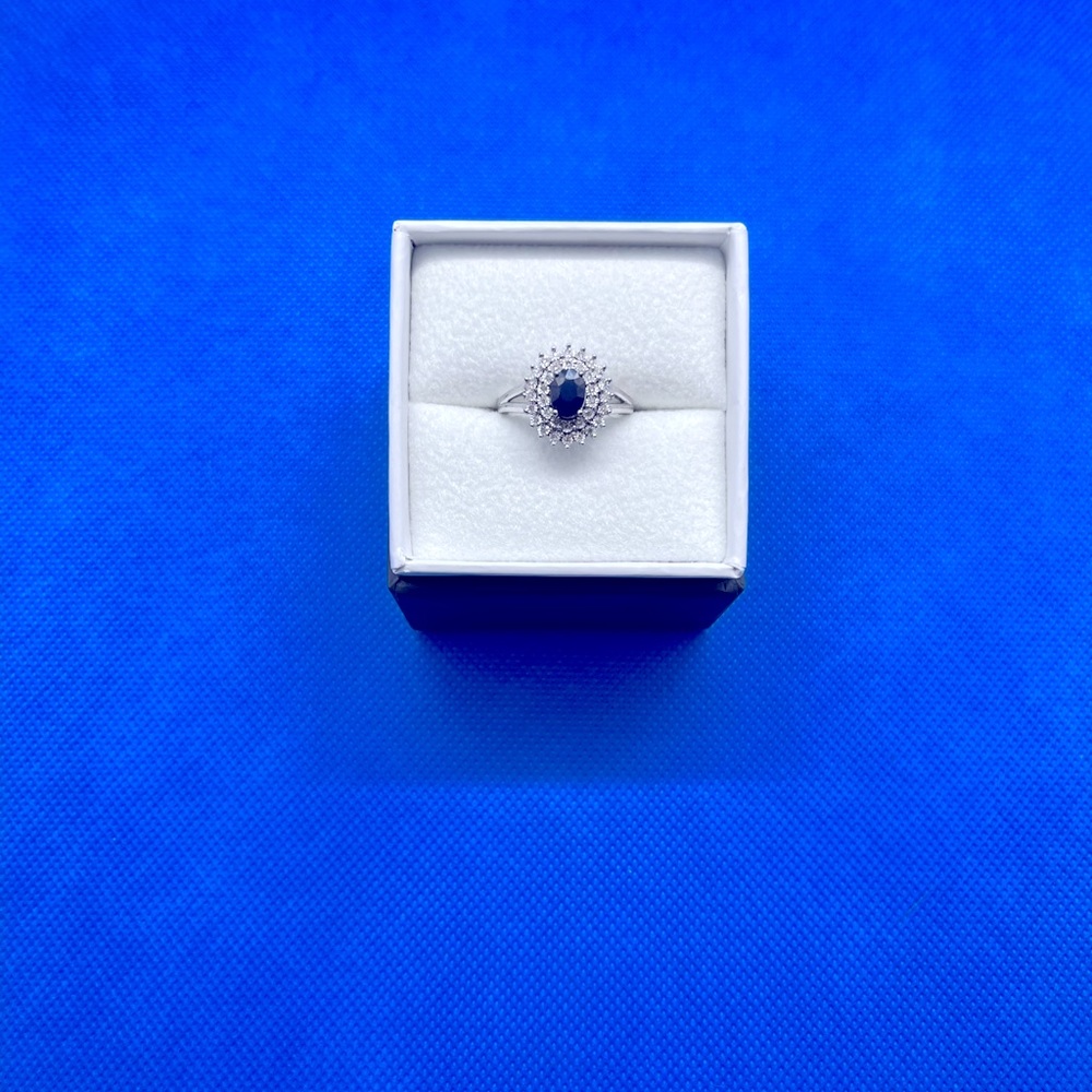 Sapphire Diamond Ring